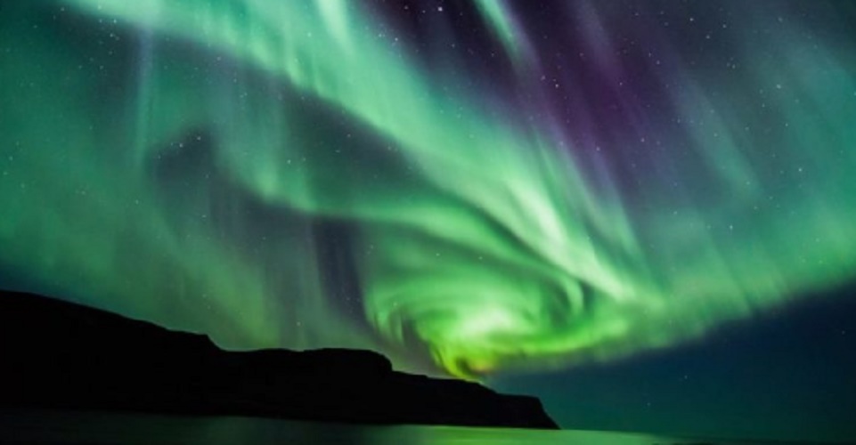 aurora borealis atmospheric phenomena