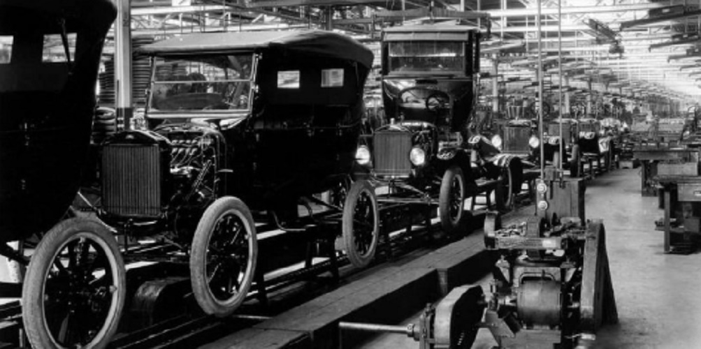 industry history - antique car